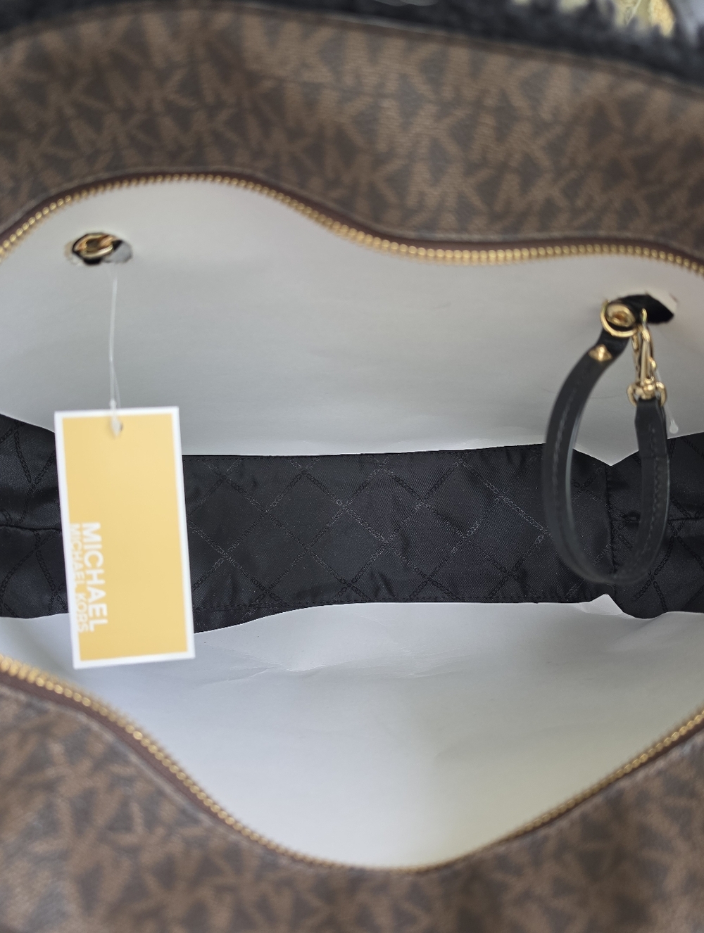 Michael Kors Sinclair Fur Logo Large Tote - Picture 5 of 9